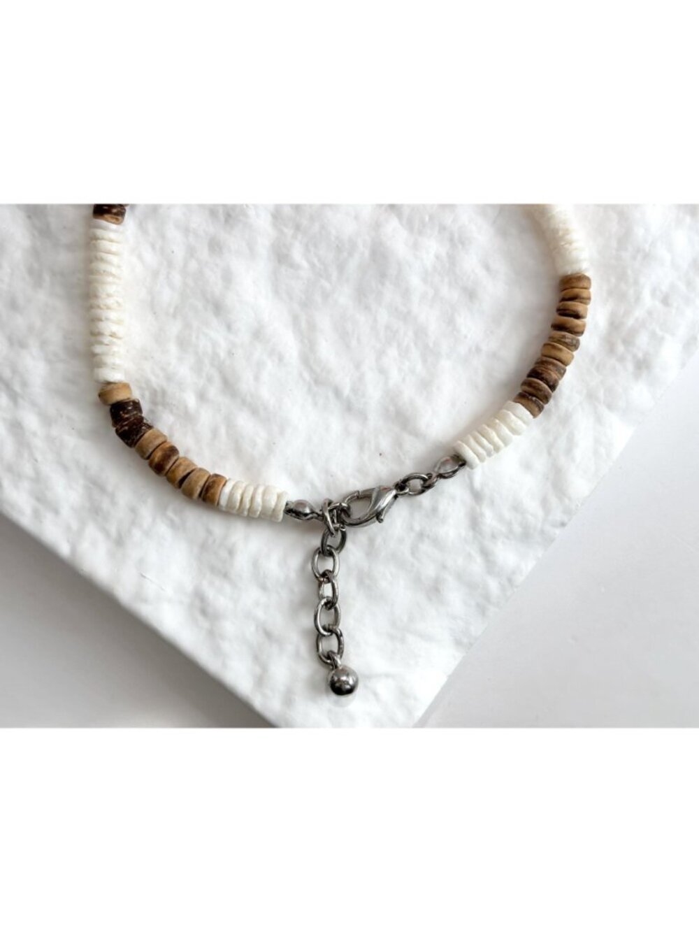 Wooden & White Stone Stacked Beaded Extendable Beach Inspired Vintage Bracelet - Picture 6 of 9